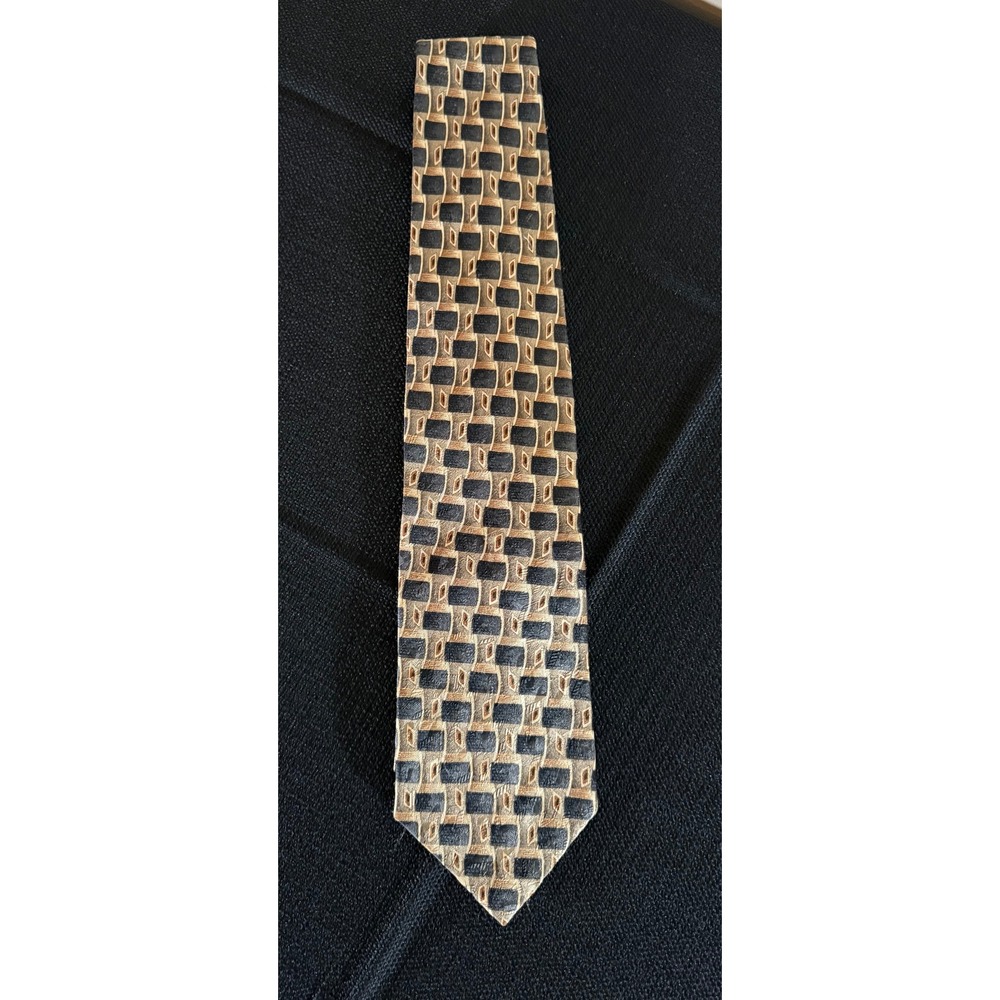 Hathaway Mens Silk Tie Geometric Basketweave Gold and Black Hand Made USA